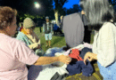 三个孩子全读私立学校压力大！华人妈妈摆地摊贴补家用